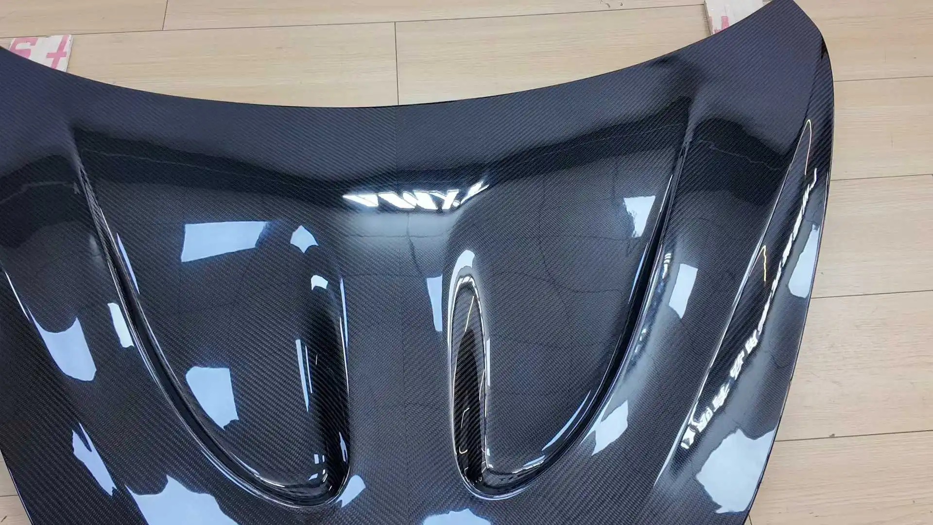 High Quality Fast Delivery Whole Sale Price Dry Carbon Fiber P1 Style Hood Body Kits for Mclaren 540-570S